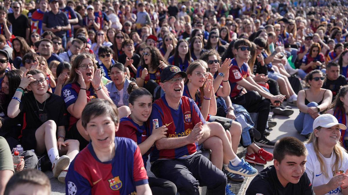 Ambiente en Barcelona por la  final de la Champions femenina Barça-Arsenal