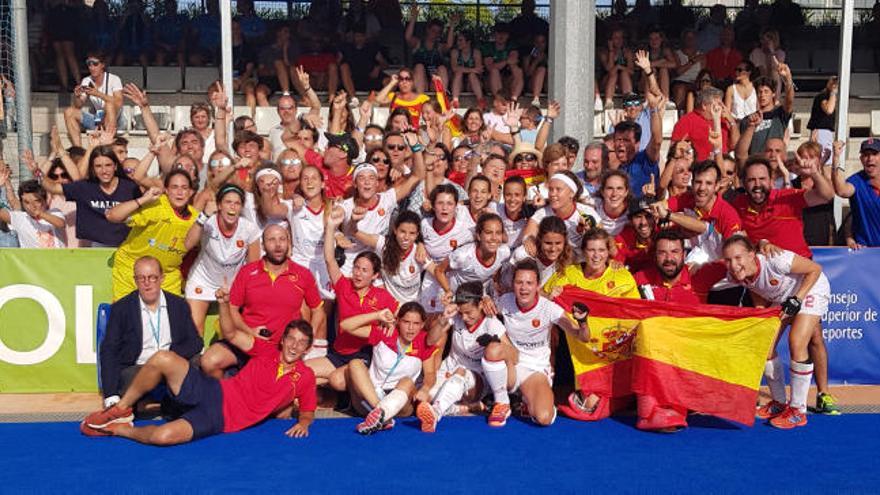 Celebración del equipo español tras la final de este domingo