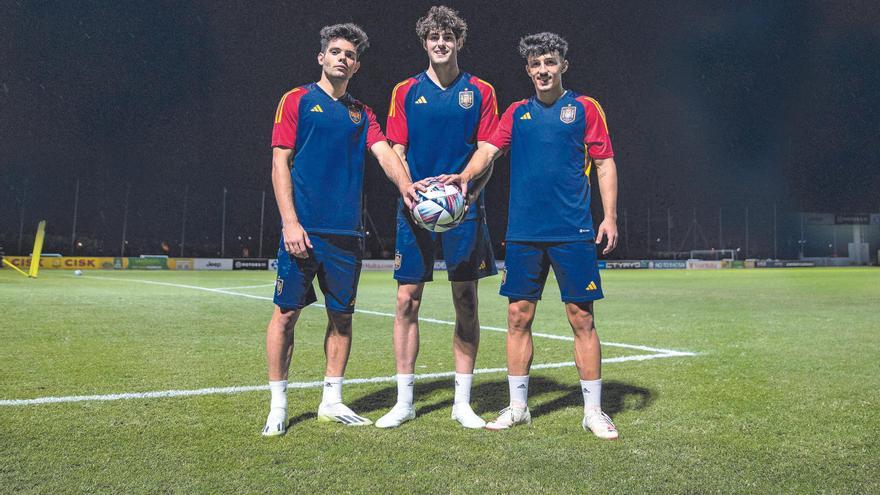 Javi Guerra, Diego López y Fran Pérez repiten con la Sub-21