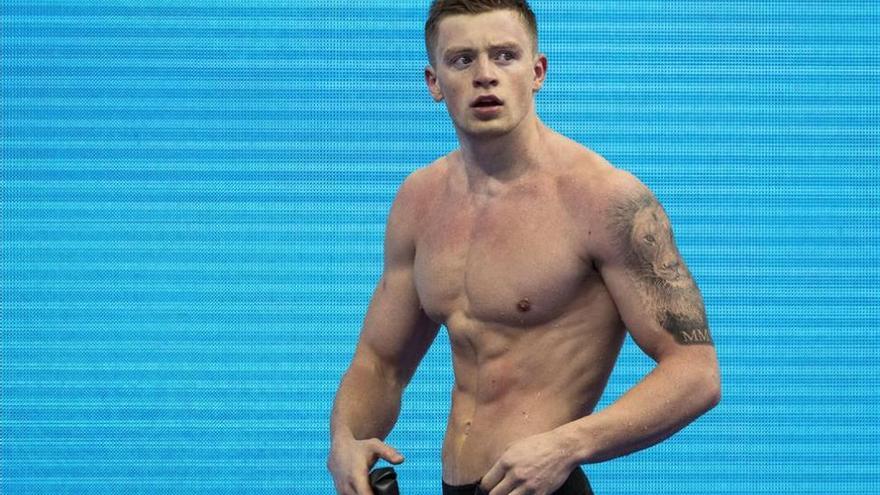 Peaty revienta el crono en los 50m braza