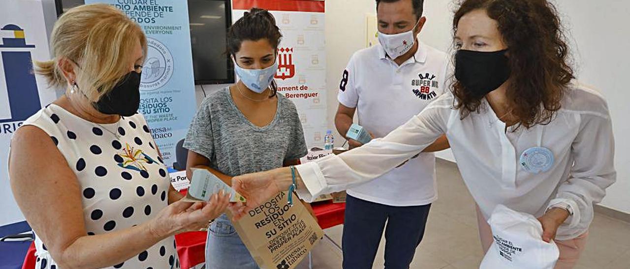 Presentación de la 
campaña en Canet. d.t.