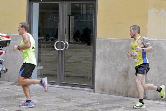 9.000 Läufer aus 49 Ländern gingen am Sonntag den 15.10. an den Start. In der Marathon Disziplin gingen die Deutschen leer aus.