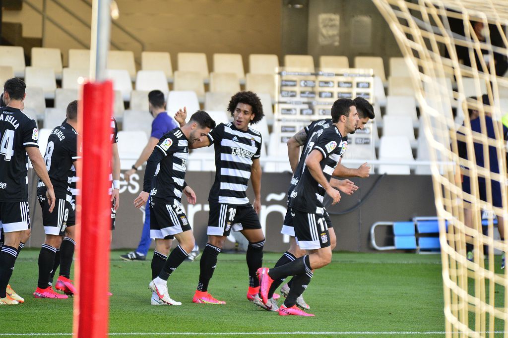 El Cartagena planta cara al Rayo Vallecano