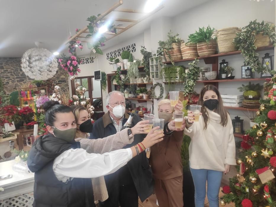 Celebración cuarto premio de Lotería en la ...