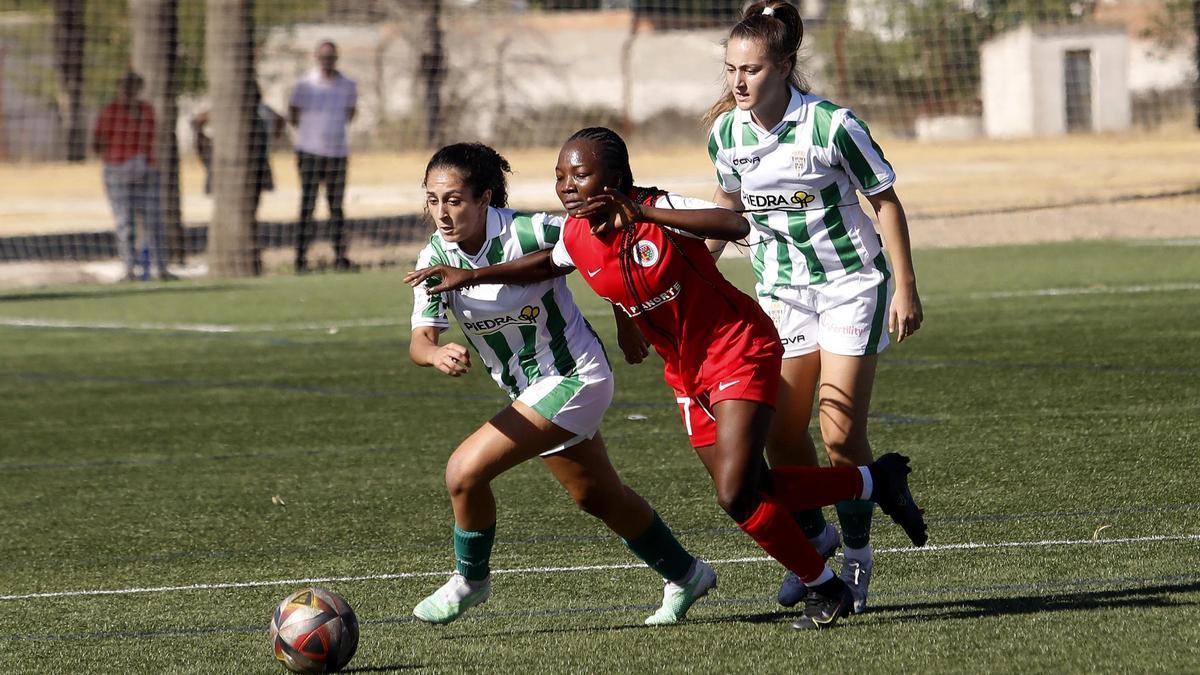 El Córdoba Femenino - Getafe en la Ciudad Deportiva, en imágenes