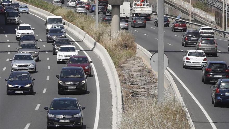 Tráfico prevé 670.000 desplazamientos por el puente del 1 de Mayo en Aragón