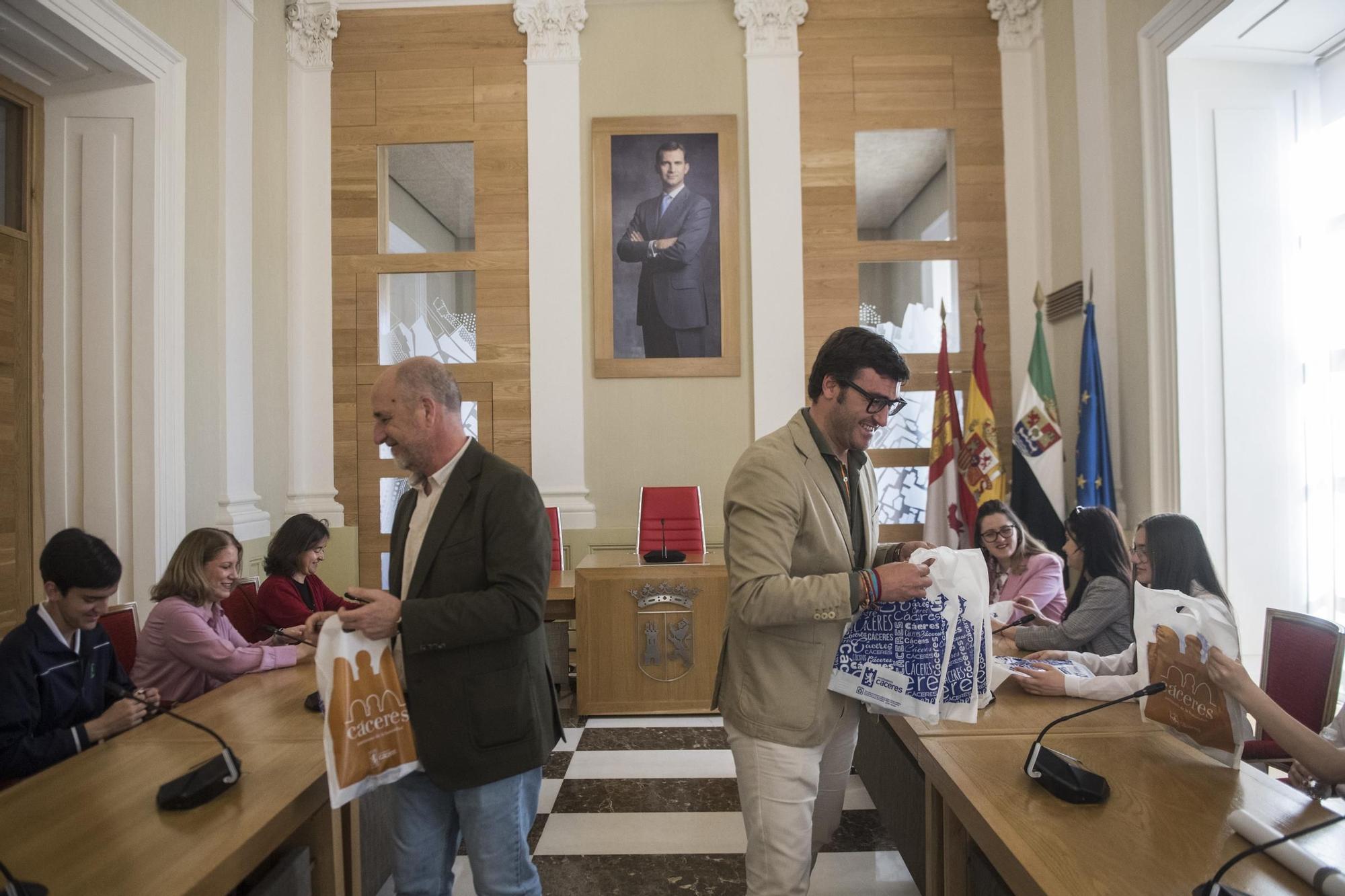 Galería | Cáceres y Rumanía, unidos por la educación