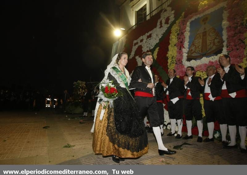 Galería de fotos --  La Ofrenda de Flores pudo con el frío y el viento