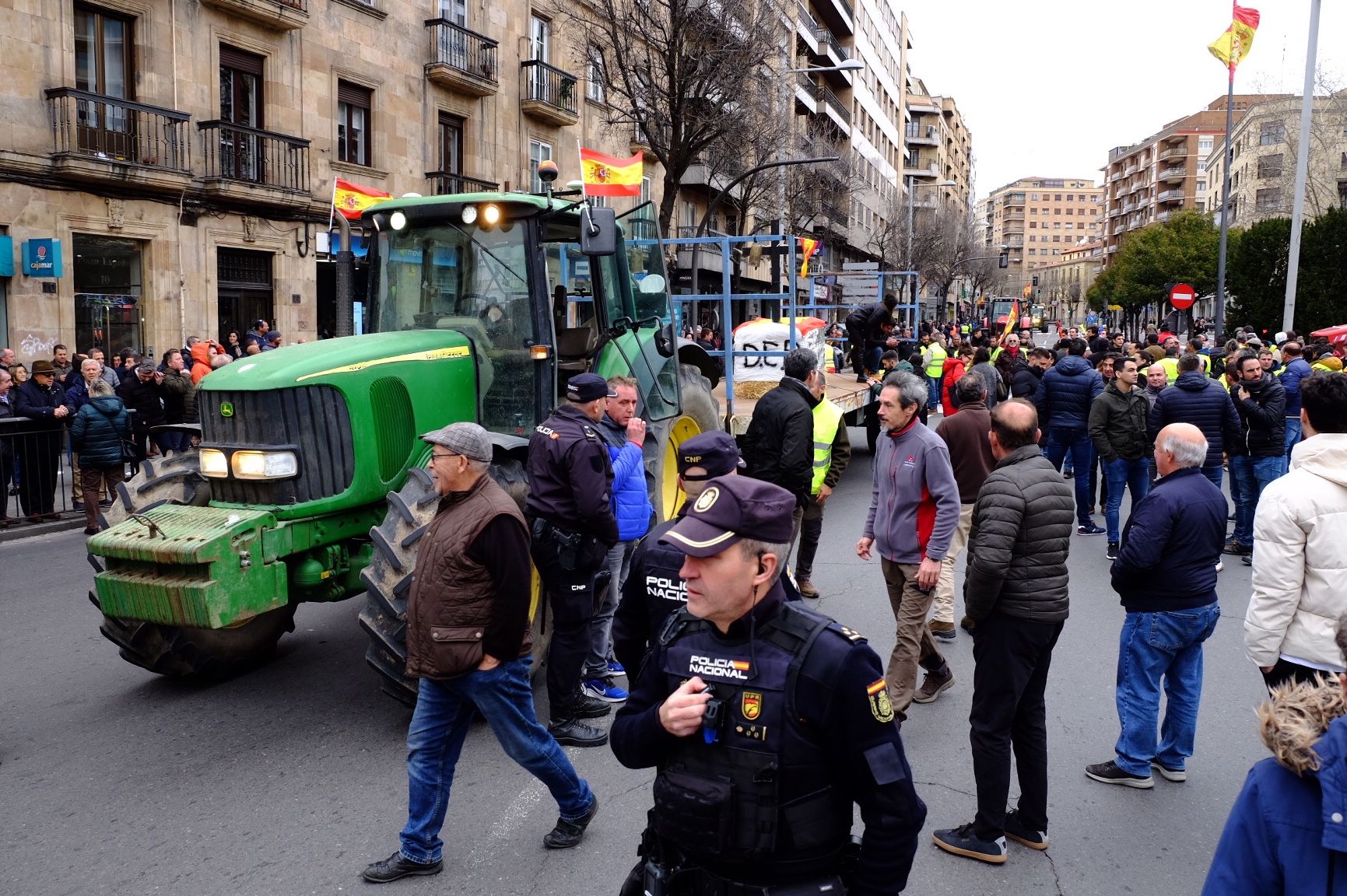 GALERÍA: Así ha sido la tractorada que ha colapsado Salamanca