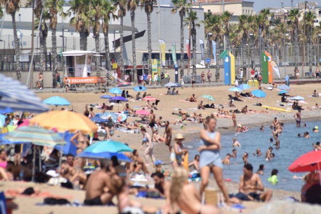 Arriba la canícula: així afectarà Barcelona i la resta de Catalunya durant els pròxims dies