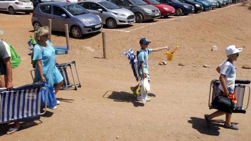 Uno de los aparcamientos del parque el último verano.