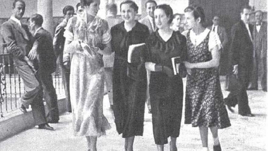 1936: la mujer en la universidad