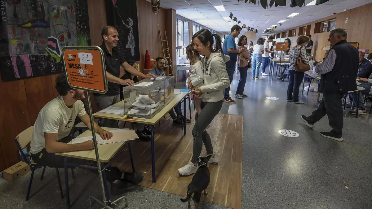 Prudencia en el PSPV y Podem ante los primeros sondeos