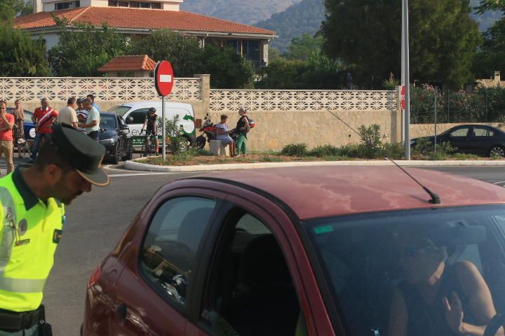 Incendio forestal entre Pinet, La drova y Marxuquera