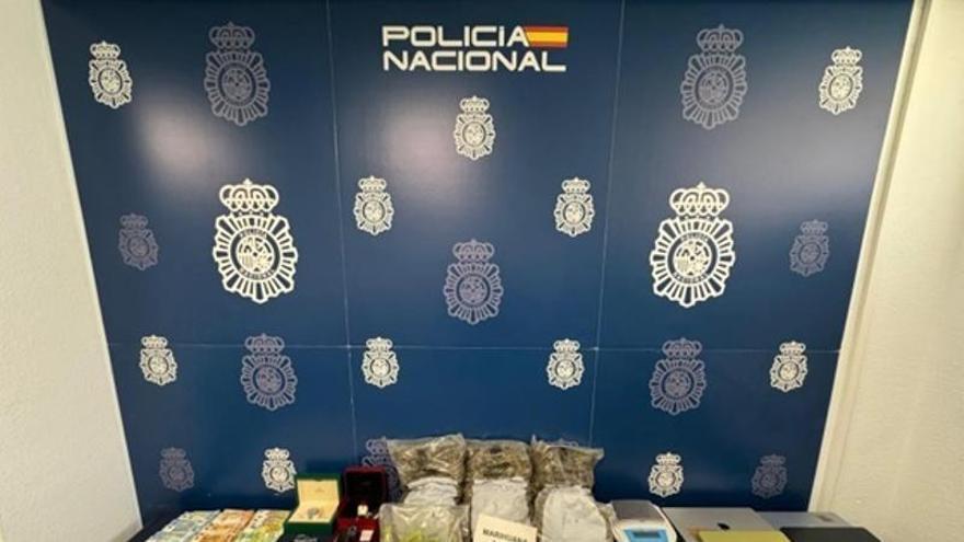 Desmantelado en el centro de Marbella un coffee shop en el que se vendían drogas