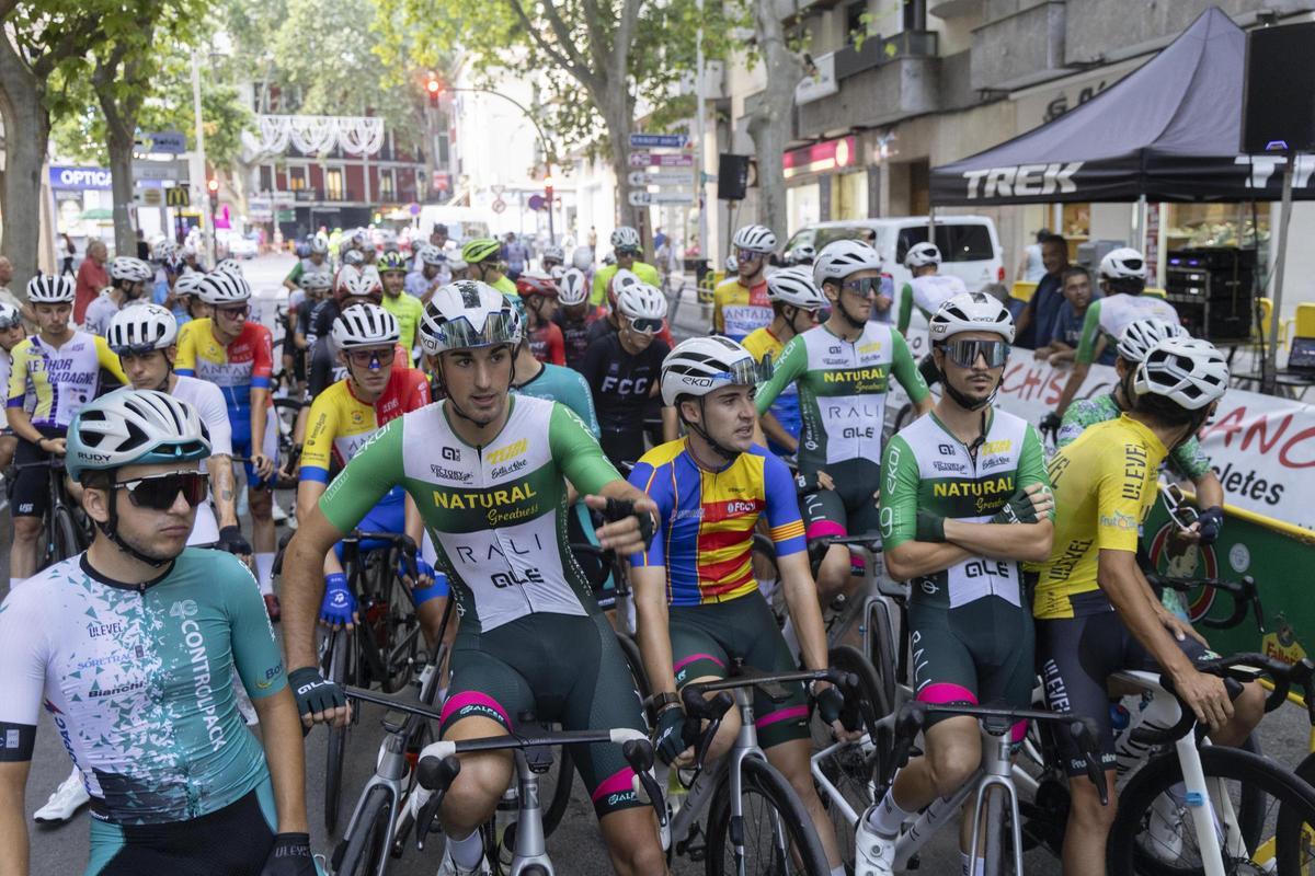 Todas las imágenes de la 37ª edición de la vuelta ciclista de la Fira de Xàtiva Todas las imágenes de la 37ª edición de la vuelta ciclista de la Fira de Xàtiva