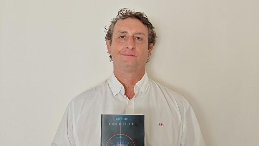 Javier Terres Llor: &quot;Lo que hace la humanidad cuando no sabe si un bicho pica es matarlo&quot;