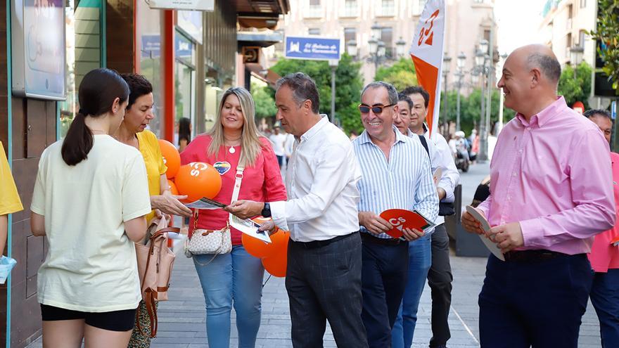 Ángel Pimentel reitera su compromiso con la zona Montilla-Moriles