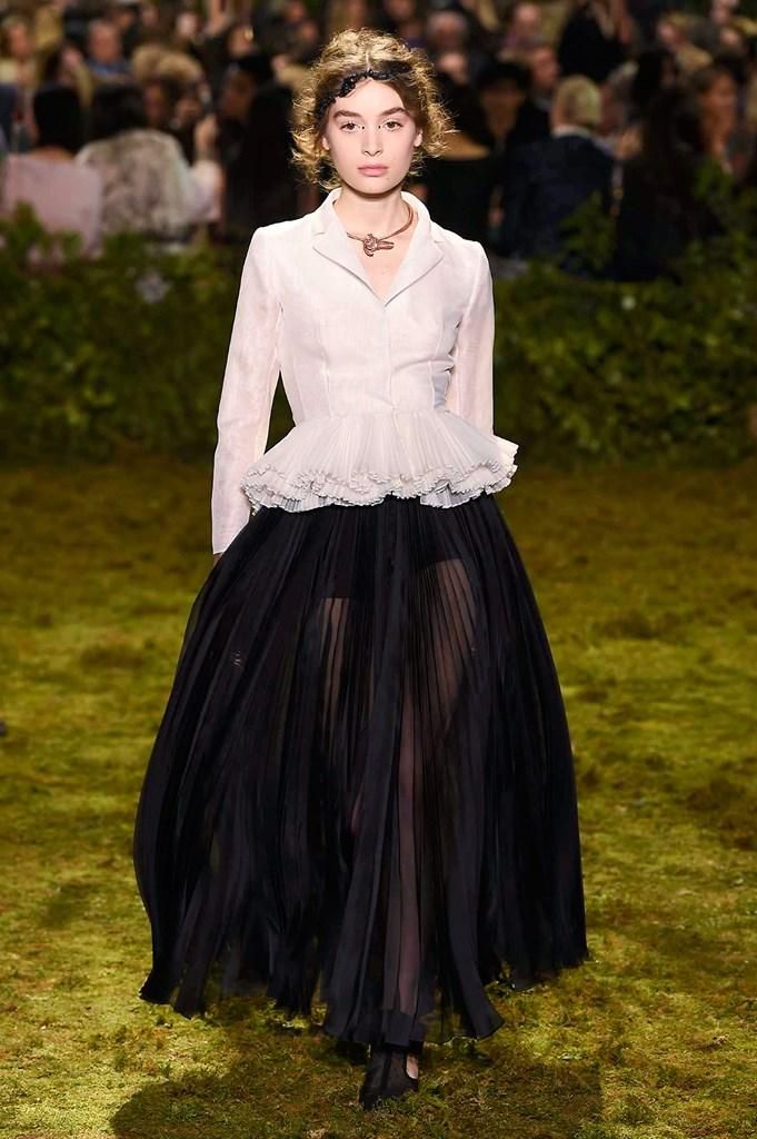 Christian Dior - París - Alta costura - Primavera-Verano 2017 33