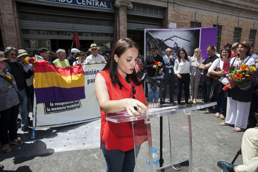 Homenaje a las víctimas del bombardeo del Mercado