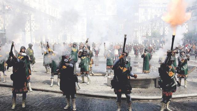 Miles de festeros tienen que sacarse licencia de armas para disparar los trabucos