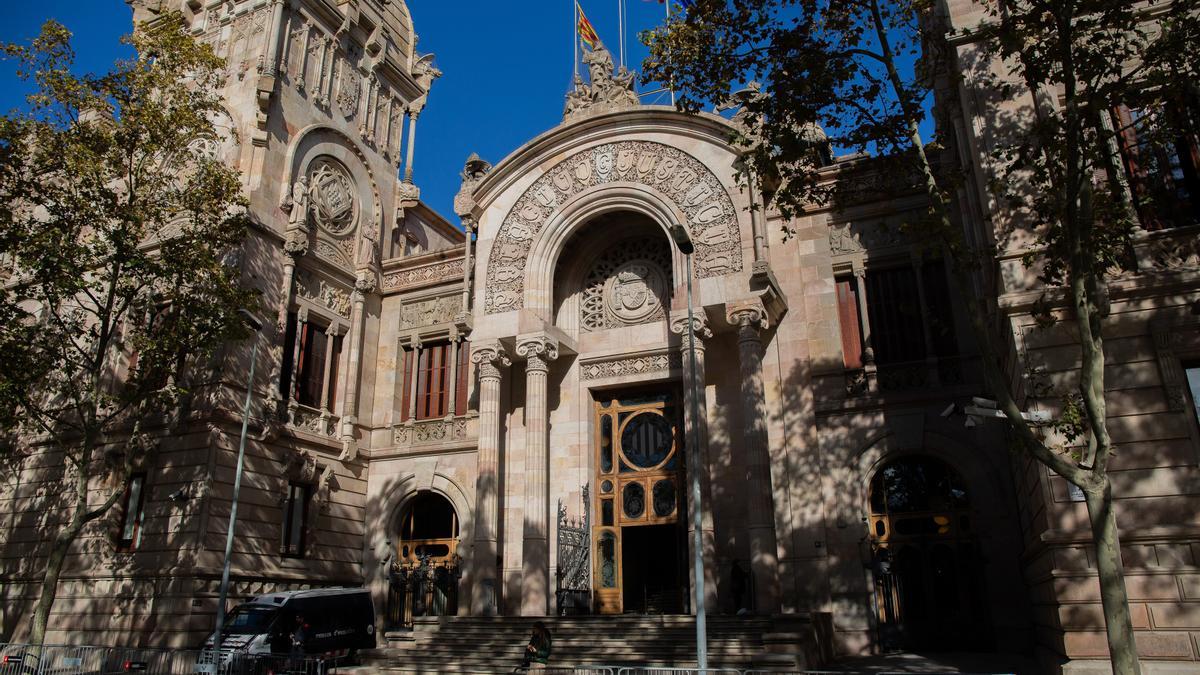 Fachada del Palacio de Justicia de Cataluña, sede del TSJC y de la Audiencia de Barcelona.