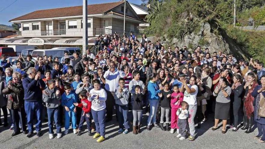 Los gitanos &quot;desterrados&quot; a la provincia de Zamora celebran su regreso a Galicia