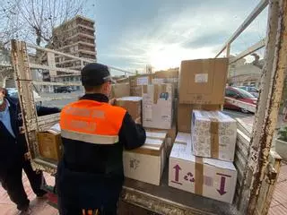 El Campello reúne diez toneladas de ayuda humanitaria para Ucrania