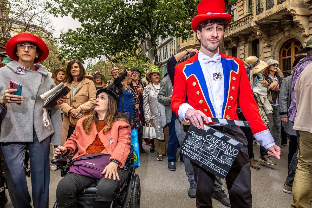 Nueva edición del Paseo con Sombrero por Barcelona