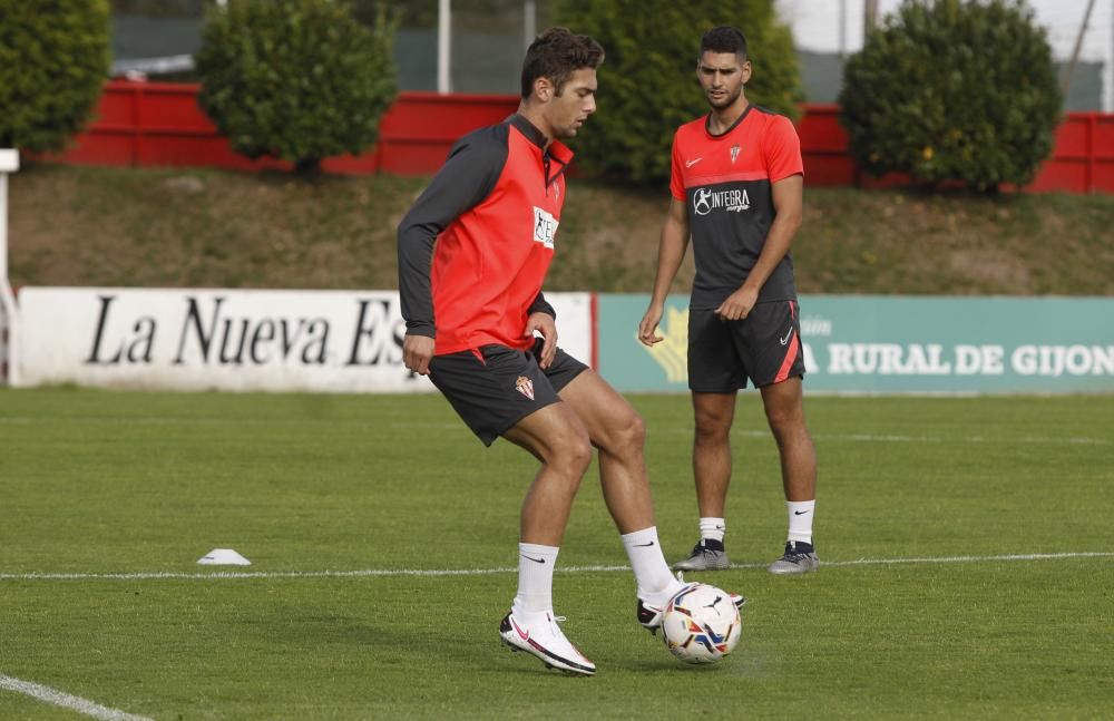 Entrenamiento del Sporting en Mareo.