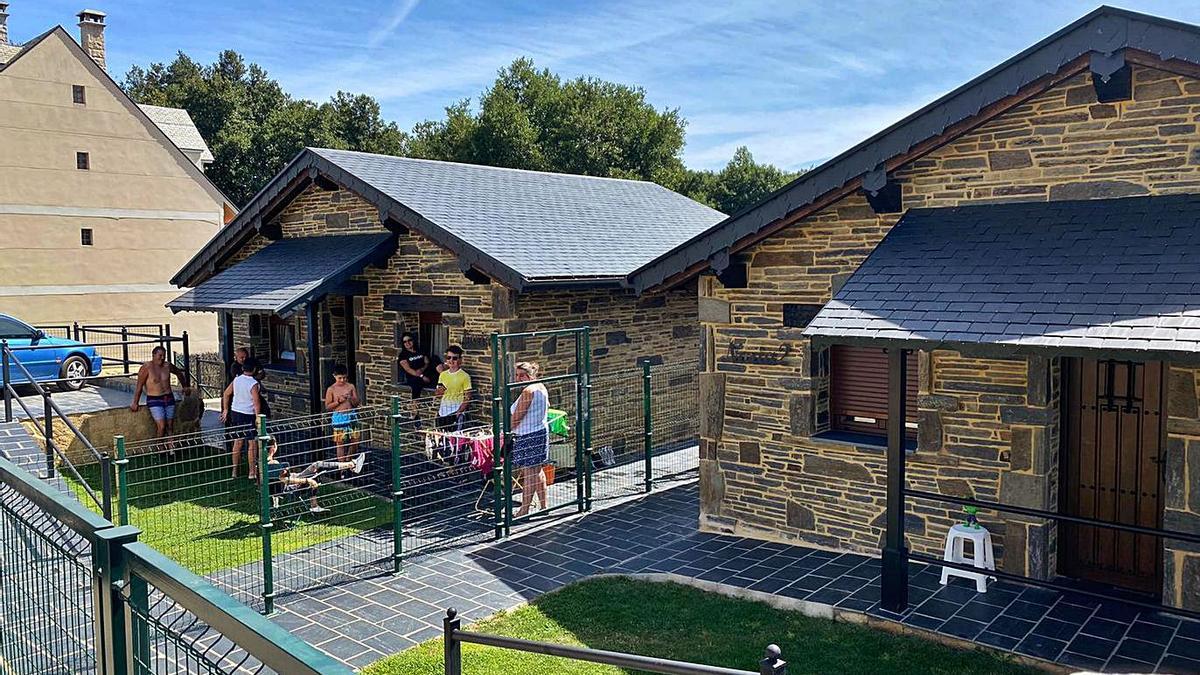 Casas de turismo rural en El Puente de Sanabria. | A. S.