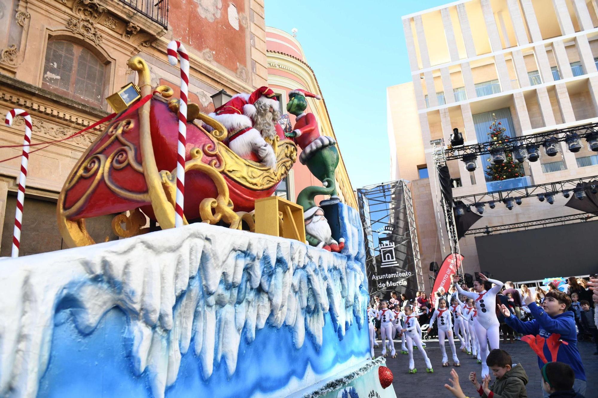 Las mejores imágenes del desfile de Papá Noel en Murcia
