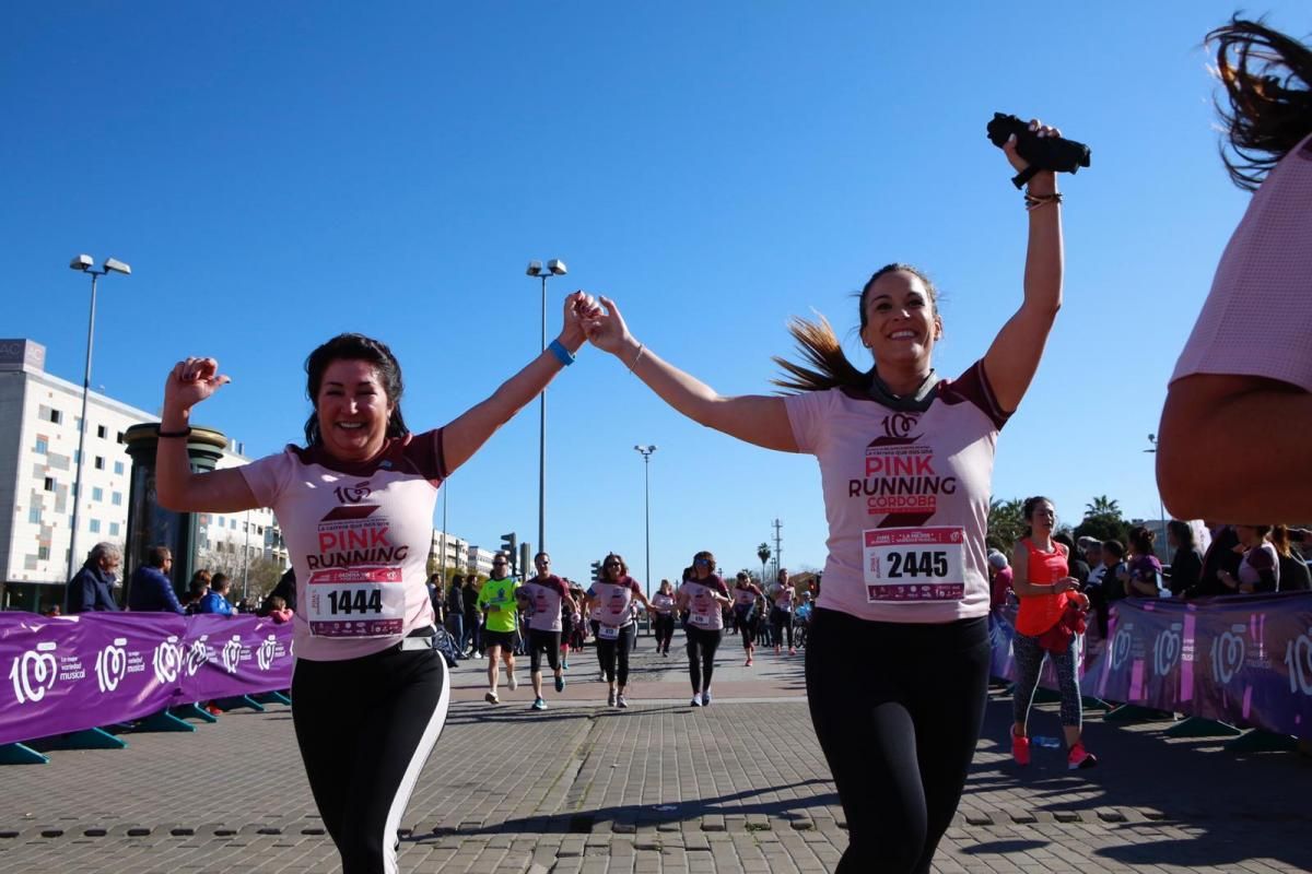 La Pink Running reúne a miles de mujeres deportistas en el Día Internacional de la Mujer