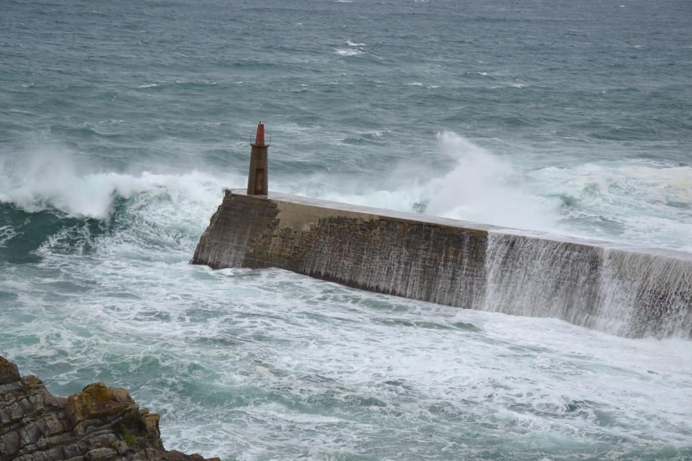 Temporal marítimo en Viavélez