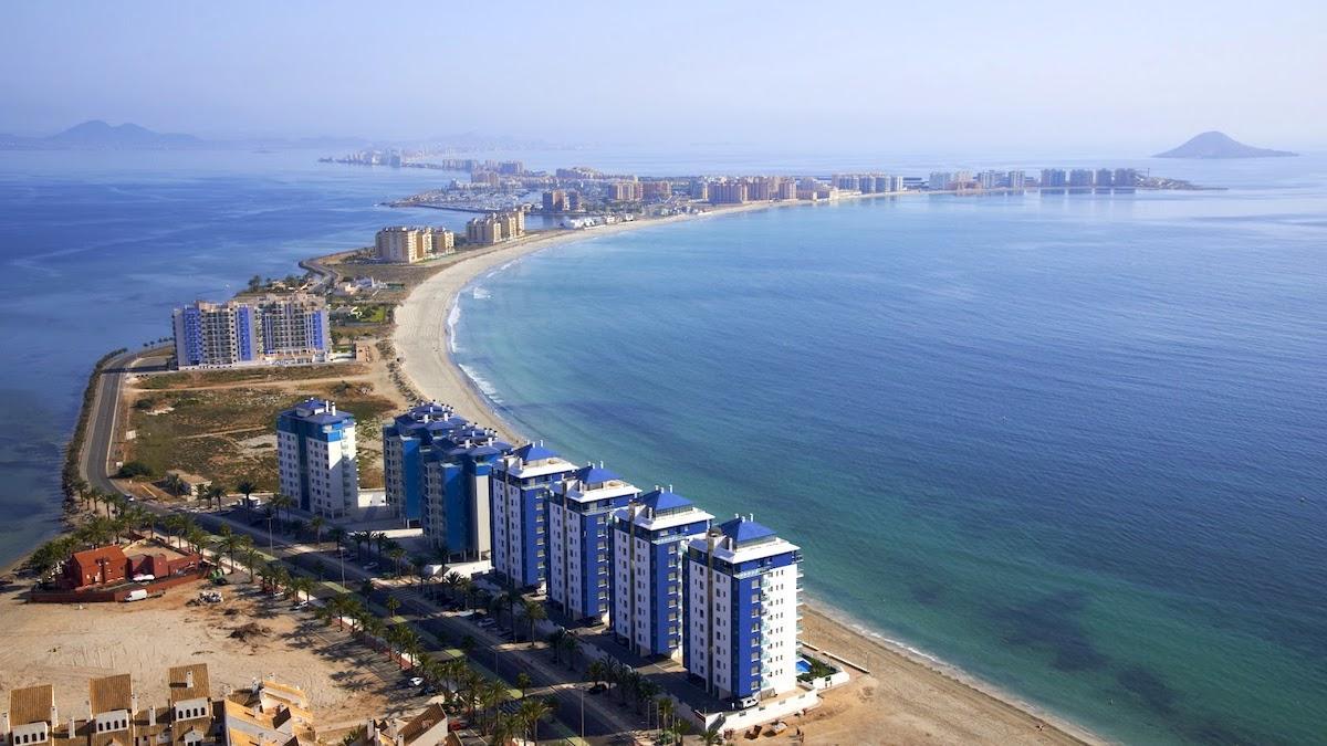 Objetivo, salvar el Mar Menor: la mayor laguna salada de Europa agoniza