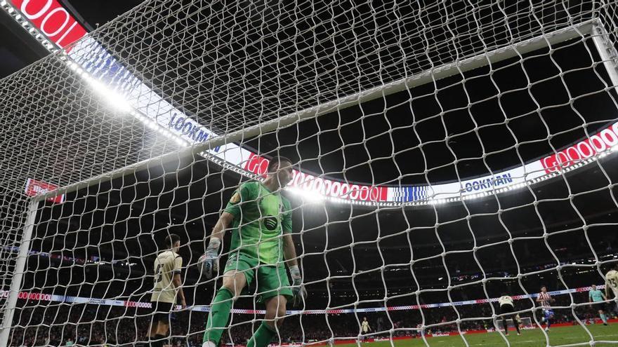 El error garrafal de Joan García: miren lo que hace el balón