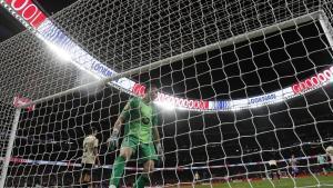 El error garrafal de Joan García: miren lo que hace el balón