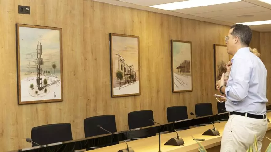 Las pinturas que decoran el salón de plenos de Elda son un recorrido por la historia de la ciudad