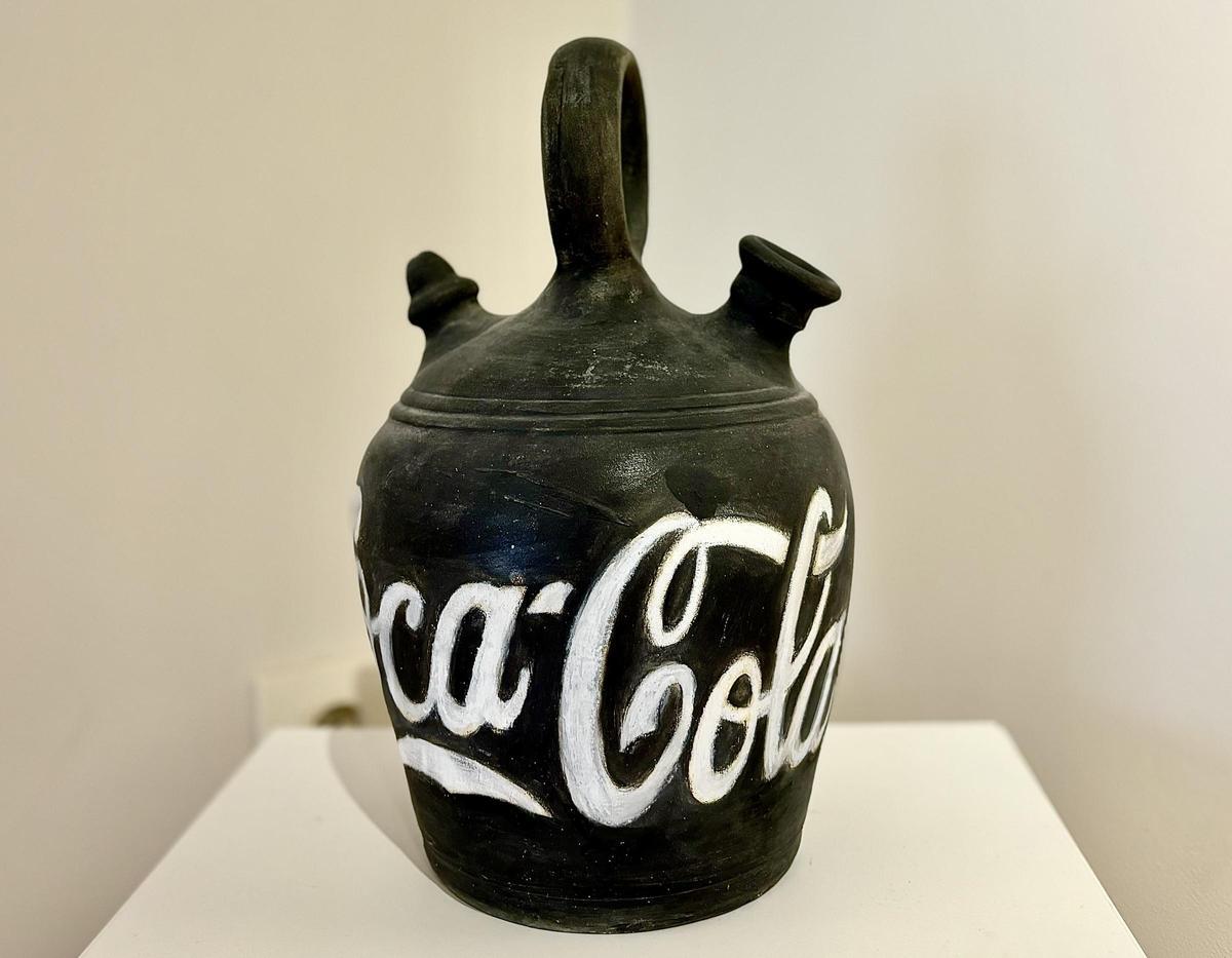 El botijo de Coca-Cola, de Carlos Echevarría