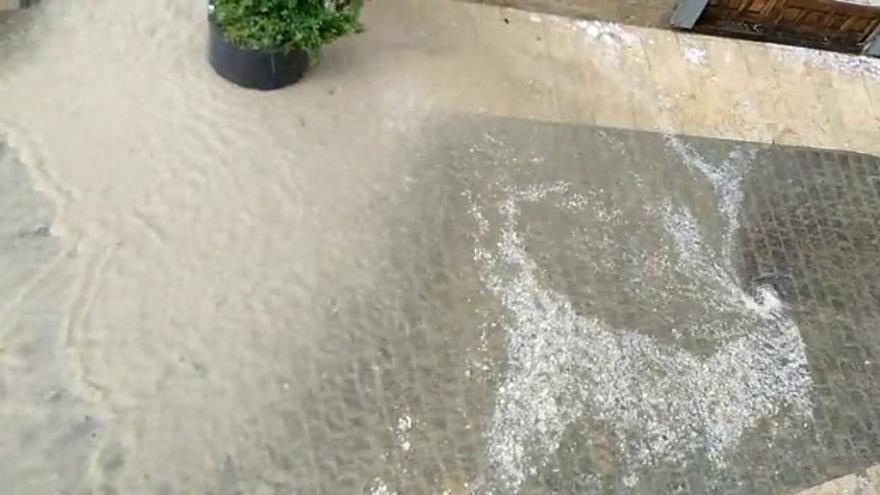 Tormenta de verano con granizo en Morella