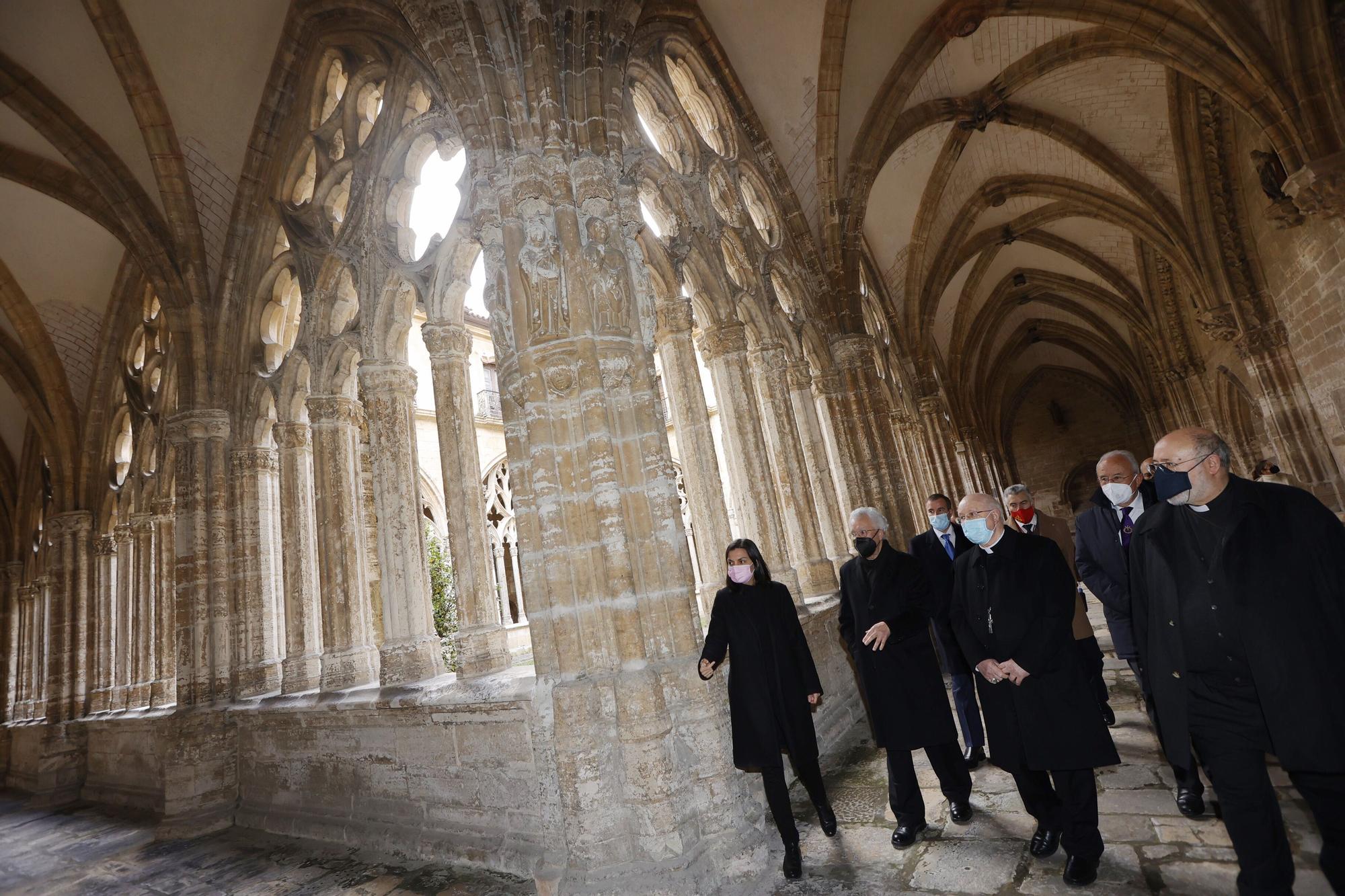 EN IMÁGENES: Así fue el pregón de la Semana Santa en Oviedo