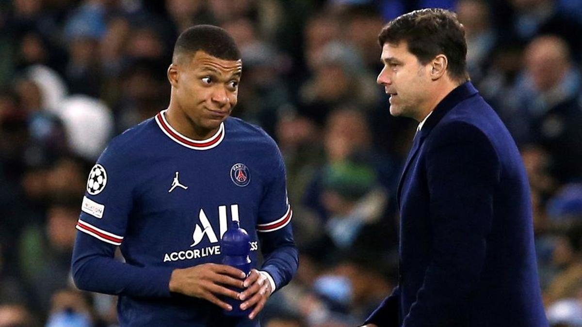 Mbappé y Pochettino, en la visita al Manchester City de la Champions.