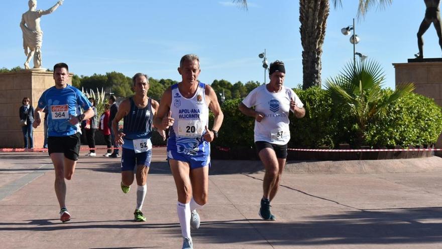 Terra Mítica recoge más de 1.200 kilos de alimentos en su curta carrera solidaria