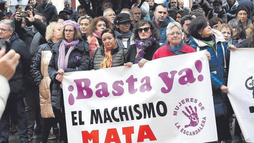 Cuarenta y cuatro menores necesitan protección policial por violencia machista en Galicia