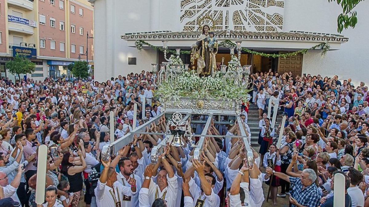 Procesión de la Virgen del Carmen de Torre del Mar.