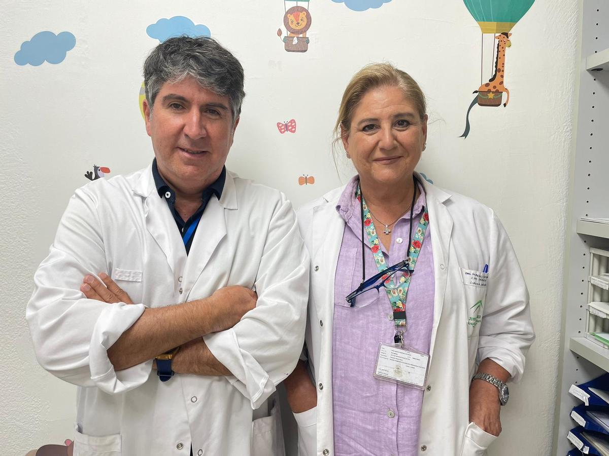 El doctor José Ignacio Garrido y la doctora Rosa María Paredes.