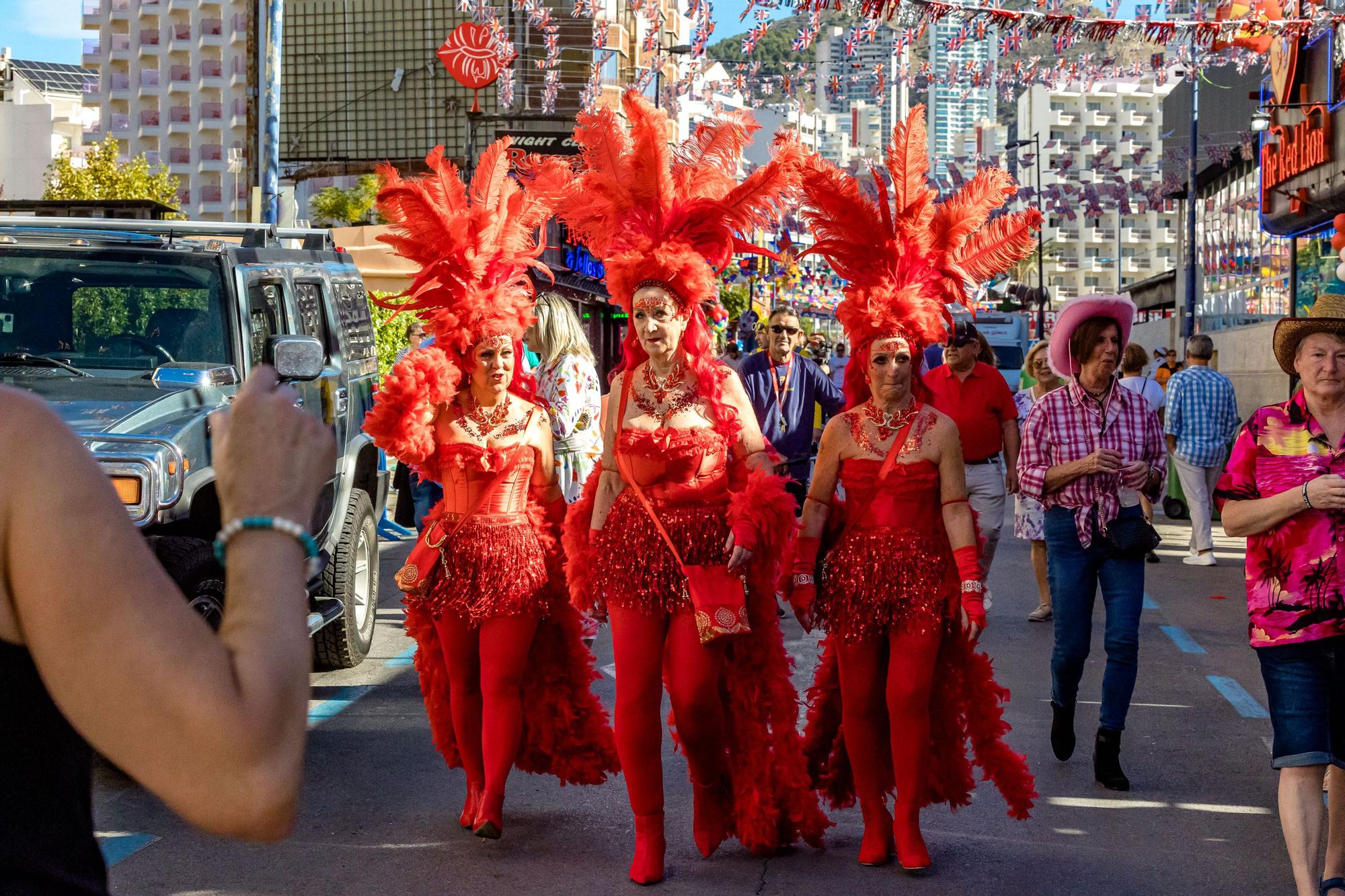 La "Fancy Dress" llena de disfraces Benidorm