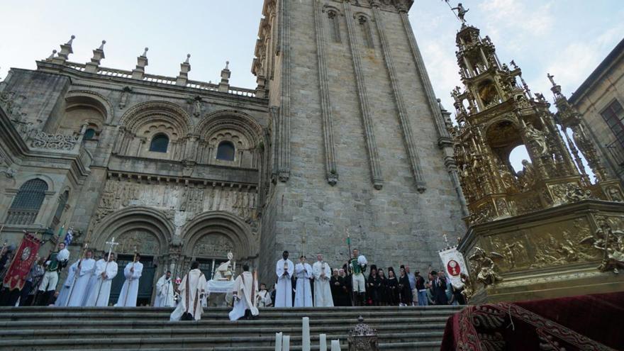 Celebraciones del Santísimo Cuerpo y Sangre de Cristo, el popular Corpus Christi, en Compostela / J. PRIETO