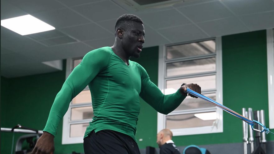 El Caso Diaby avanza: piden cárcel para un socio del Sporting por insultos racistas