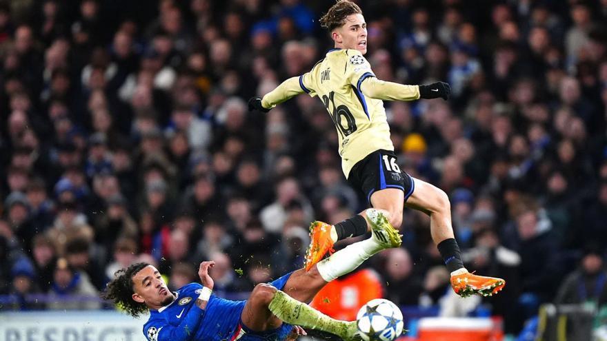 Gusto corta una internada de Fermín. |  Bradley Collyer